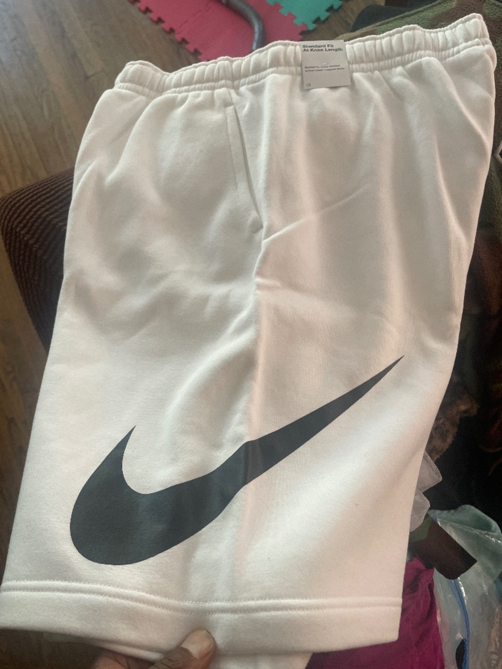 Shorts - Picture 3 of 3
